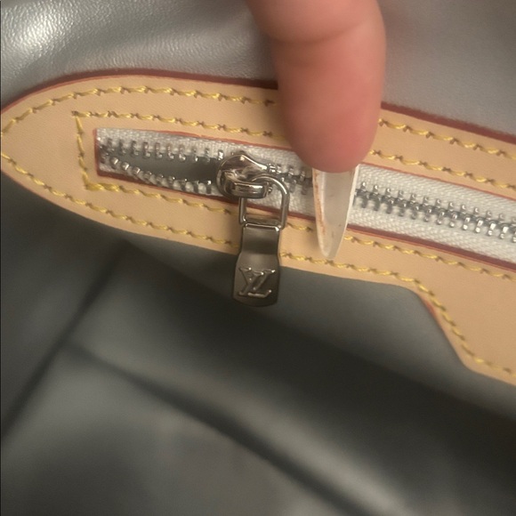 LV limited edition SPEEDY - Picture 14 of 16